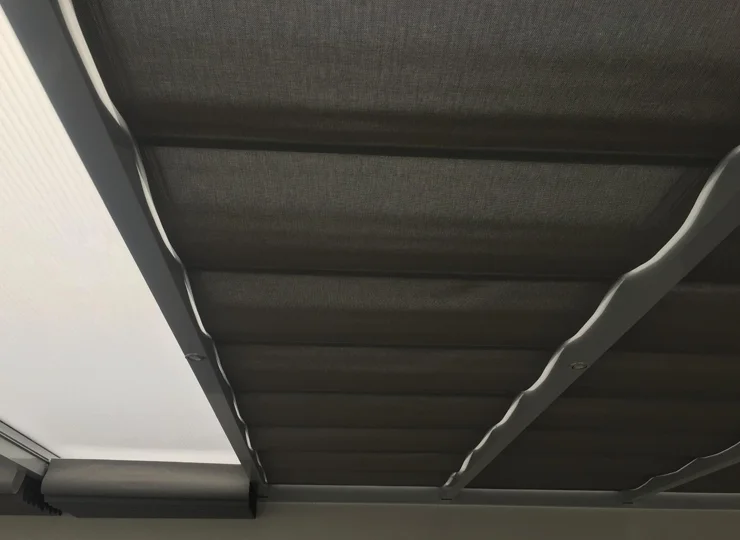 Exteriérové zastínění - Baldachýn